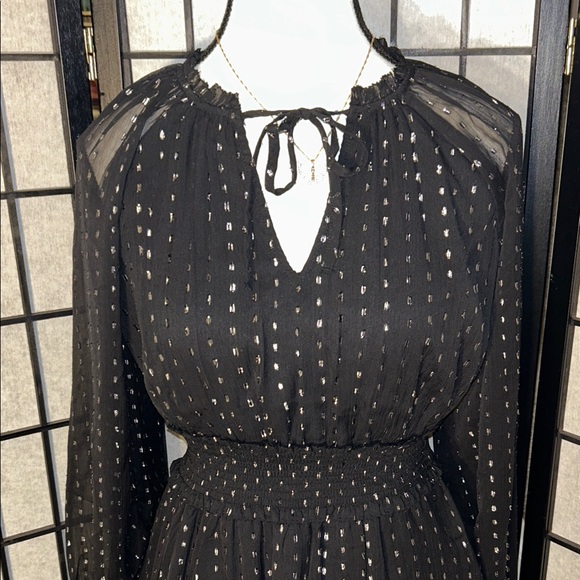 Old Navy Elegant Black Dress with Silver Sparkles - Picture 6 of 15